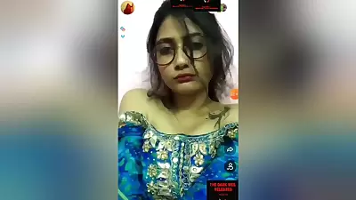 Cute Tango Girl Shows Her Boobs And And Ass 1