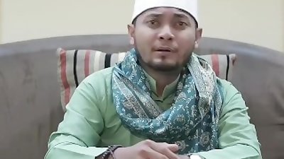 Azab menonton video porno