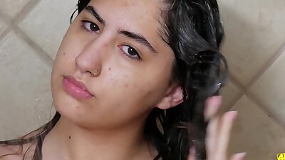 LANewGirl 10 Veronica Vella Shower