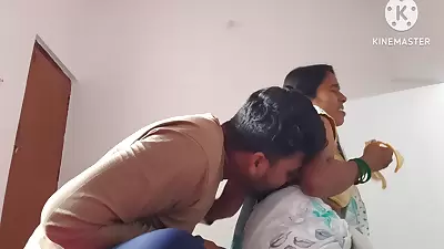 Devar Bhabhi - Sadi Vali Bhabhi Xxx - Bhabhi Apne Devar Ka Sar Ki Masaj Kar Rahe Hain Uske Bad Ko Ek Nai Sadi Dilata Hai Bhabhi Aaj Khush He